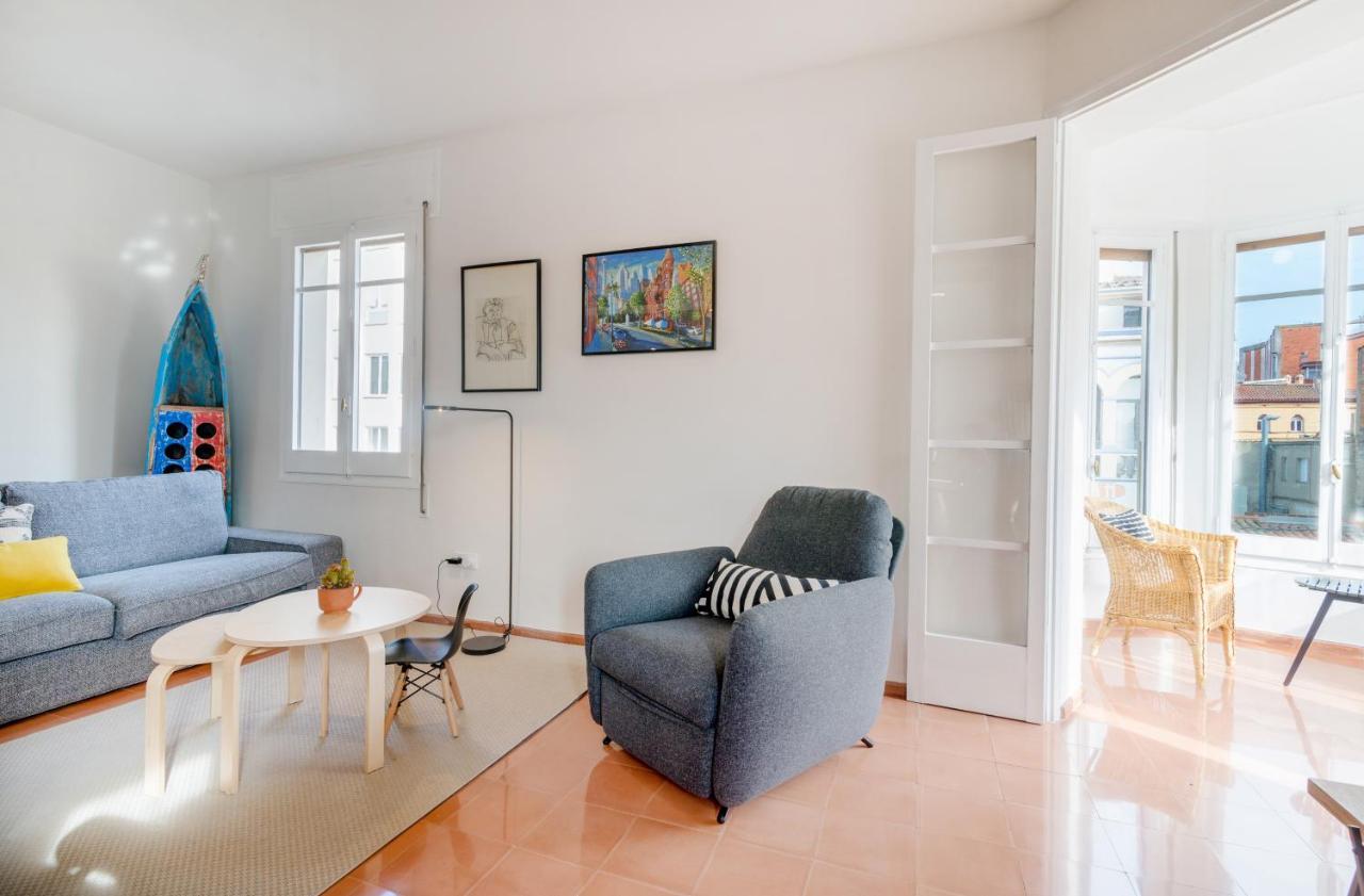 New Top Floor Apt With A Lot Of Light & Aircon Gérone Extérieur photo